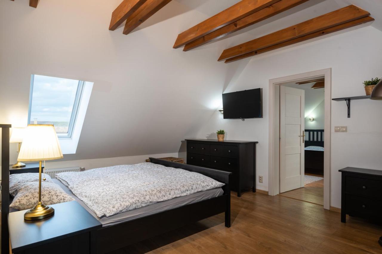 Farmaobeckov Sk Apartment ภายนอก รูปภาพ